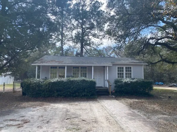 449 Varnamtown Rd, Supply, NC 28462