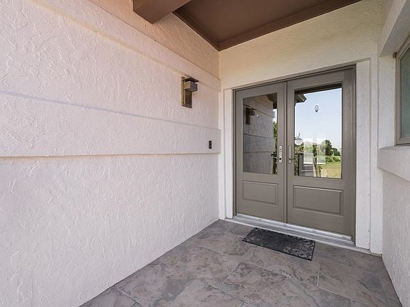 5th image of 3505 Harbor Dr