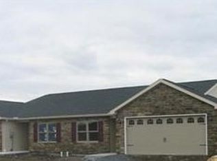 265 Matthew Dr, Chambersburg, PA 17201