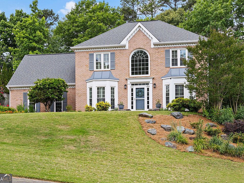 1st image of 2687 Catawba Dr NW