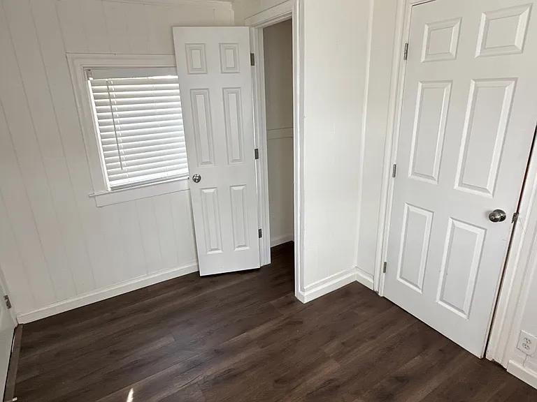 941 Benicia Rd — Photo 13