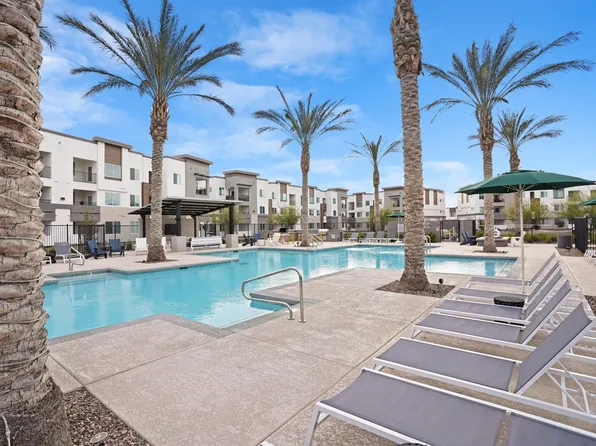 Lumina Mountain Vista