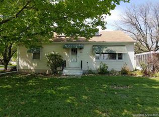 1415 Clay St, Galesburg, IL 61401