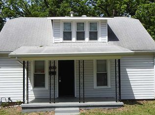 1330 S Spring St, Independence, MO 64055