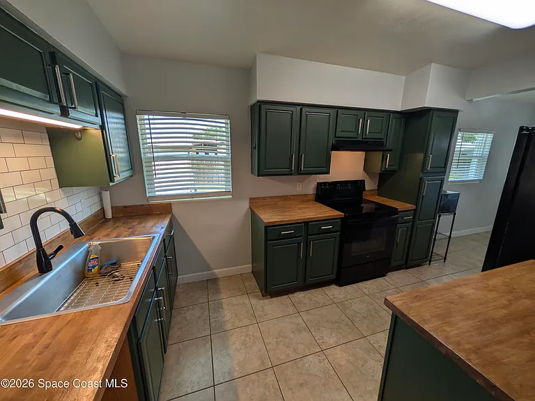 3225 Flamingo Ct — Photo 6