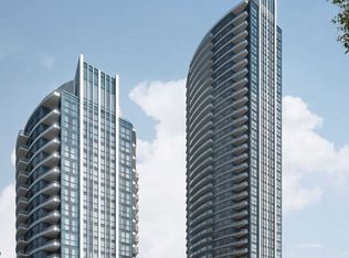65 Watergarden Dr #901, Mississauga, ON L5R 0G9