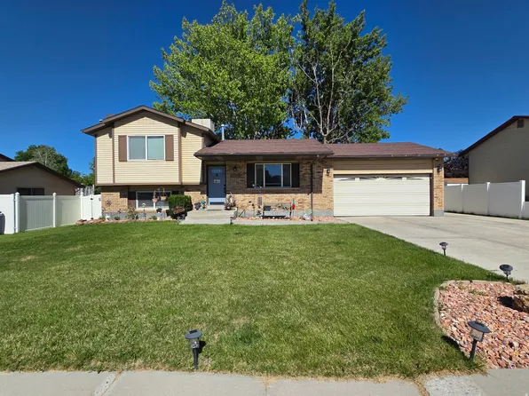 4801 S Rockface Dr, Salt Lake City, UT 84129
