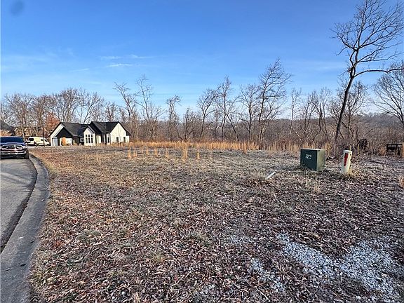 5th image of 25 & 26 Willis Ln #Pea