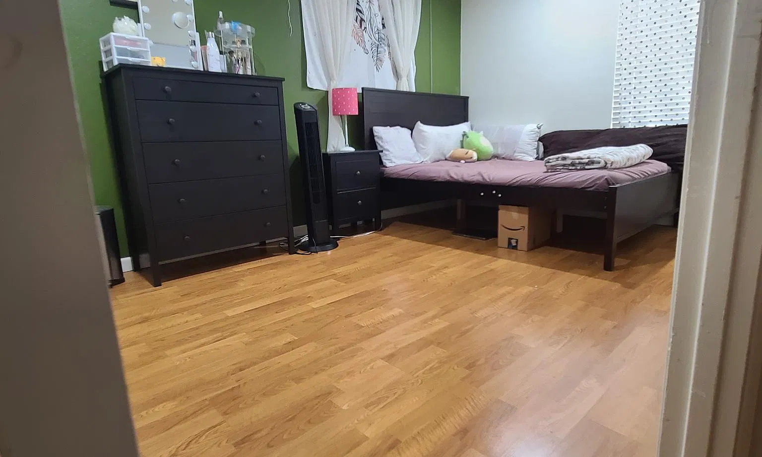 3 bed, 1.5 bath, 1166 sqft, $3,300 — Photo 3