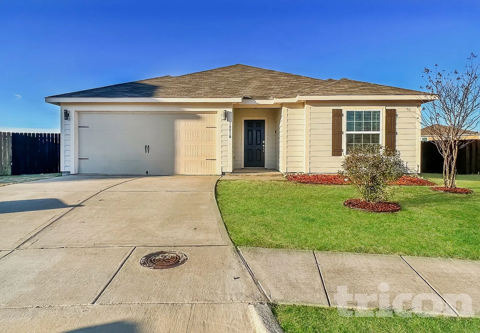 14210 Bridgeview Lane Dallas TX — Photo 1