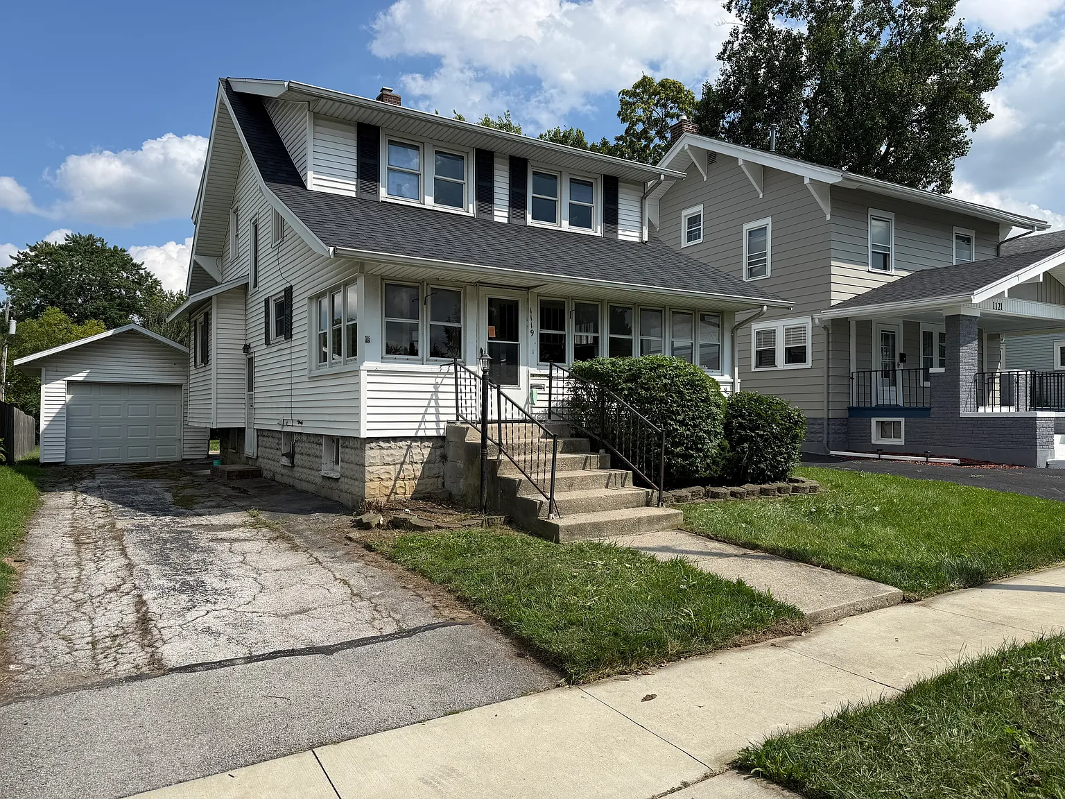 3 bed, 1144 sqft, $1,200 — Photo 1