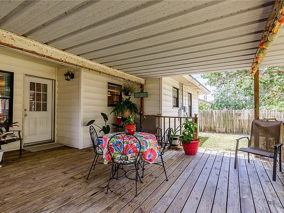 5th image of 1217 Vance Dr