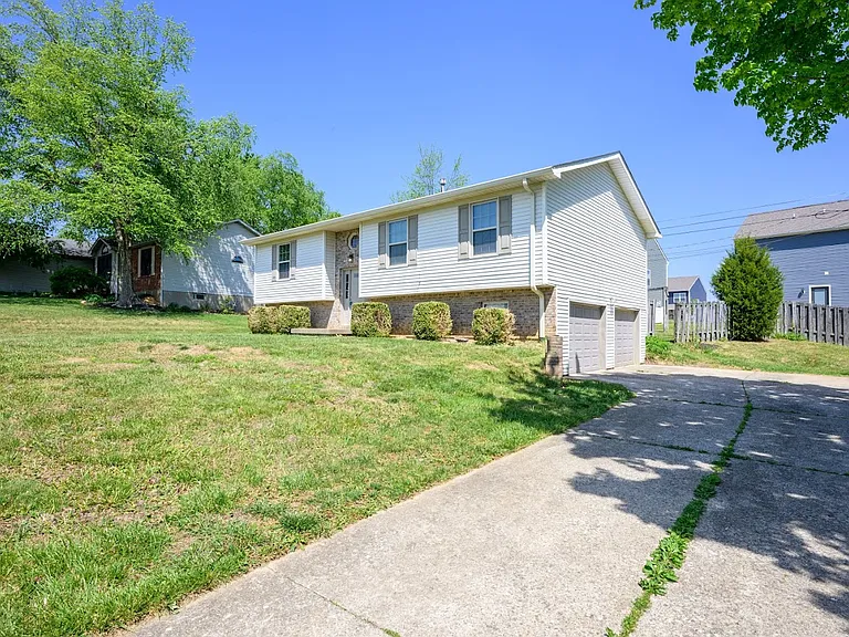413 Ridgecrest Rd — Photo 23
