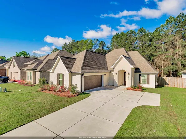 26811 Montbury Dr, Denham Springs, LA 70726