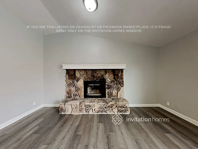 411 Union Ct — Photo 3
