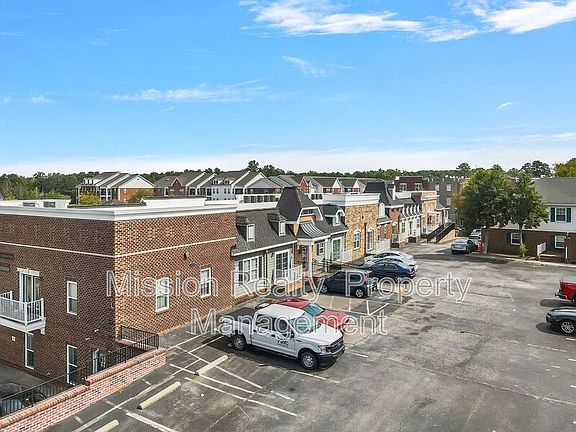 2nd image of 11905 Centre St APT 112