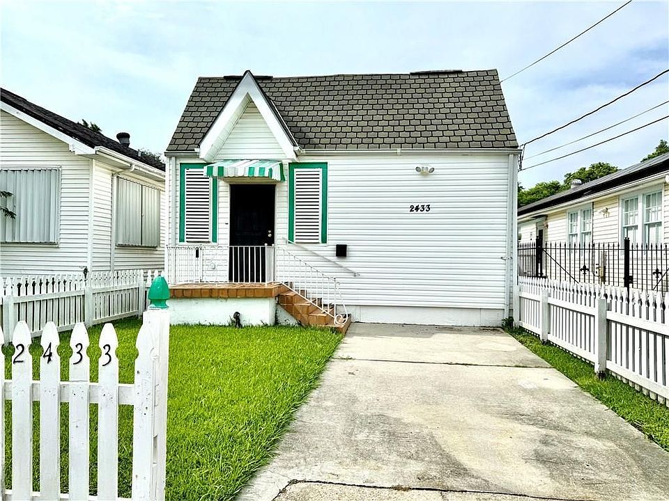 1st image of 2433 Jonquil St