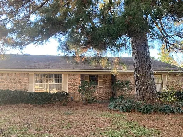 9456 Wardlow Dr, Shreveport, LA 71106