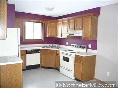 4th image of 12552 Alder St NW
