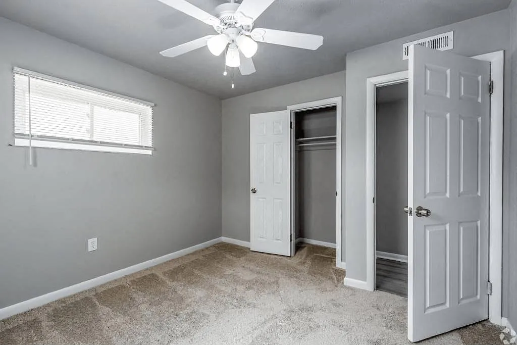 Blue Ridge Apartments — Photo 4