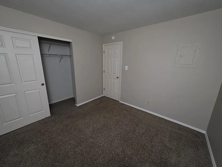 1310 Crossings Ct #D — Photo 12