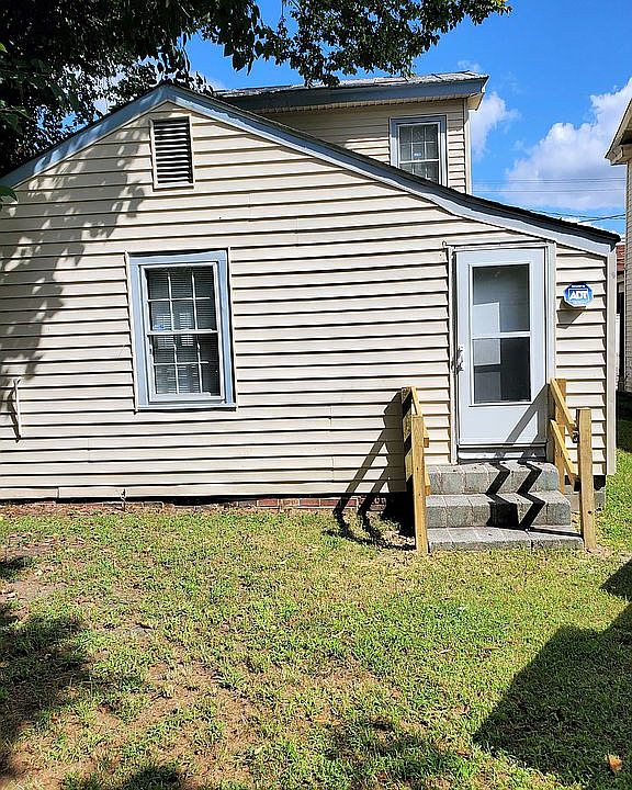 409 Market St, Suffolk, VA 23434 Zillow