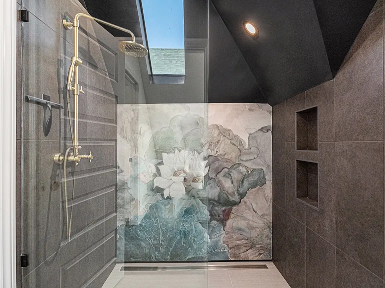 2nd floor Primary Bathroom - shower