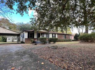 211 Moore St, Fort Valley, GA 31030