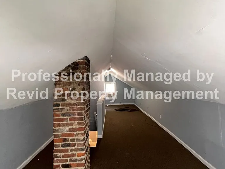 3560 Stuart Rd — Photo 17
