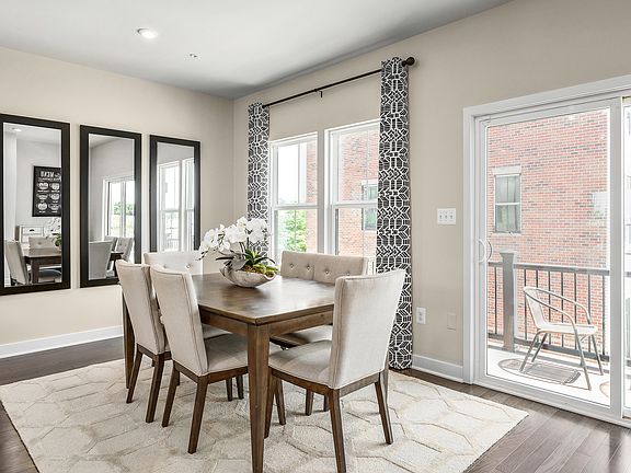 Strauss Urban 3 Story