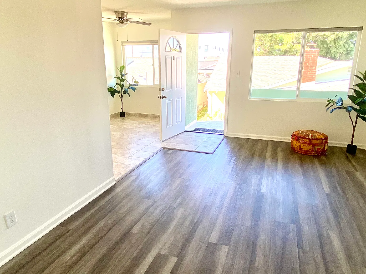 1 bed, 525 sqft, $2,065 — Photo 3
