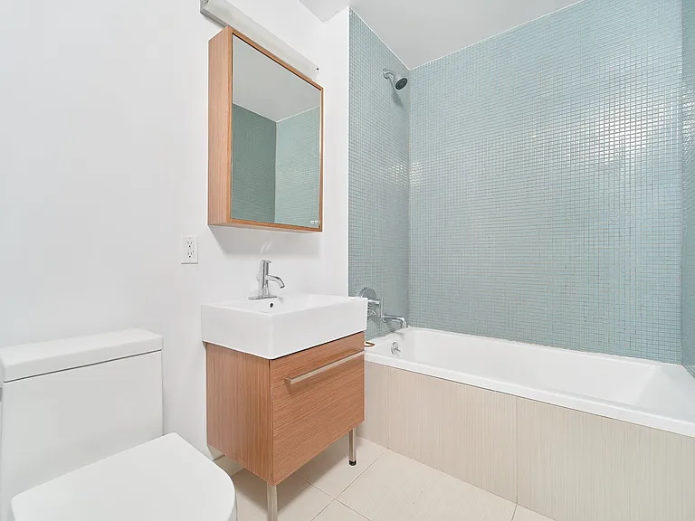 1209 Dekalb Ave #523 — Photo 10