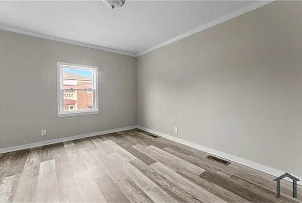 454 Harding St — Photo 11