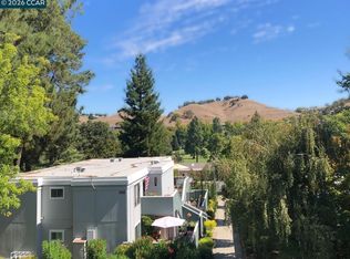 1116 Fairlawn Ct APT 3, Walnut Creek, CA 94595