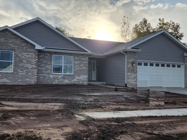 275 E Short Dr, Coal City, IL 60416