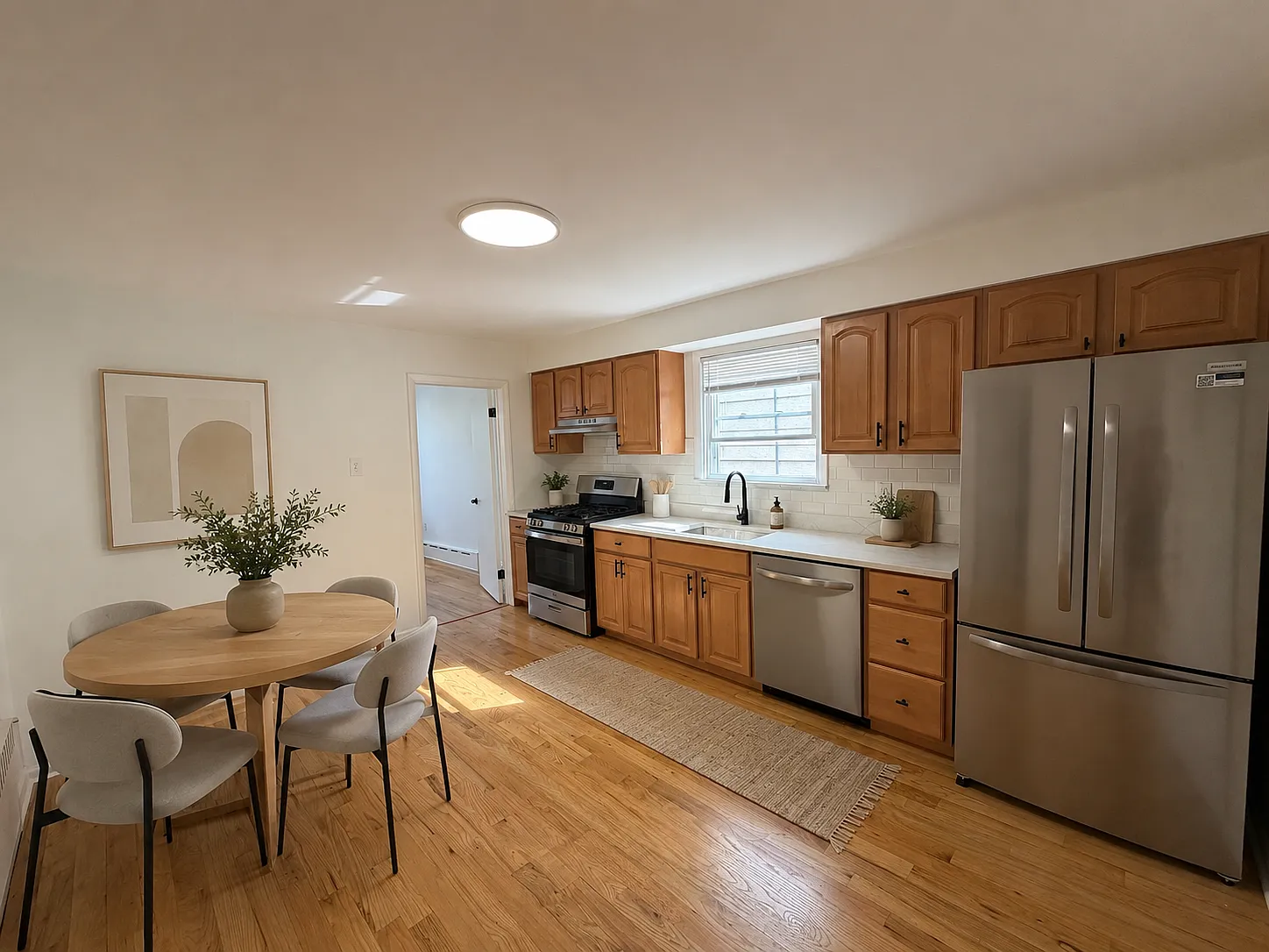 Newly Updated Top-Floor 2BR + Office in Bayonne — Photo 1