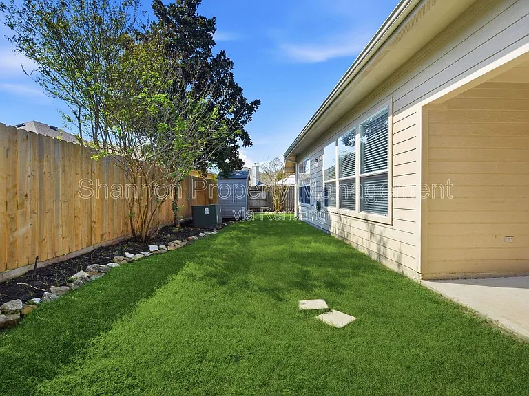 7018 Chapel Meadow Ln — Photo 18