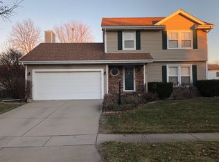 1205 Kenneth Dr, Bloomington, IL