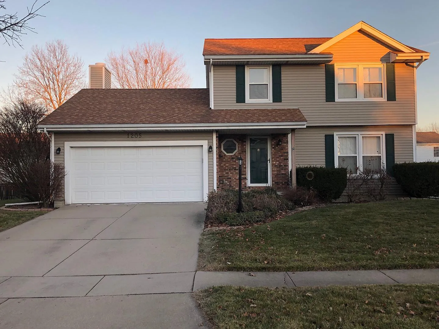 1205 Kenneth Dr photo 1