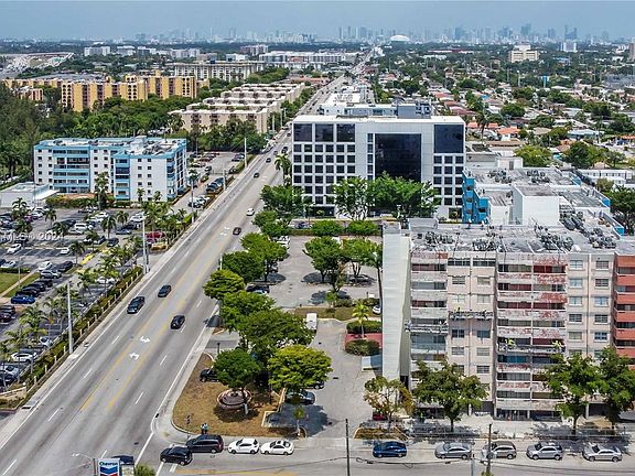 3rd image of 5050 NW 7th St APT 305