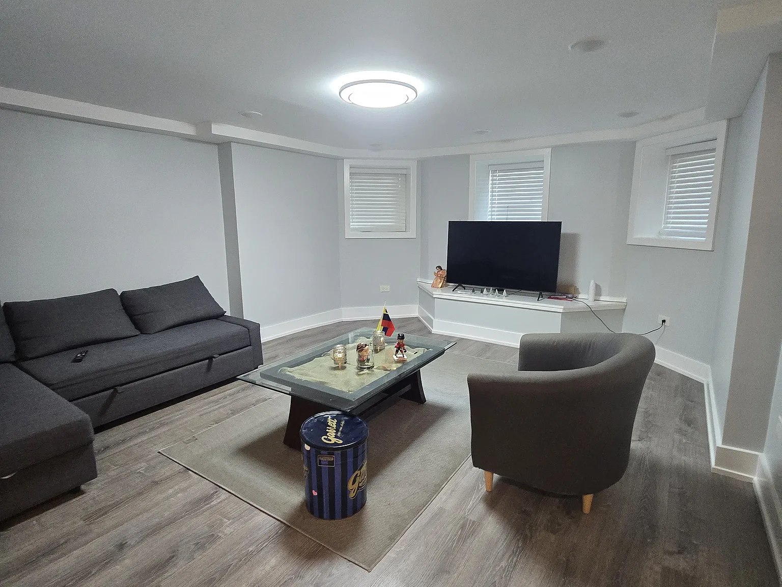 3 bed, 1500 sqft, $2,300 — Photo 3