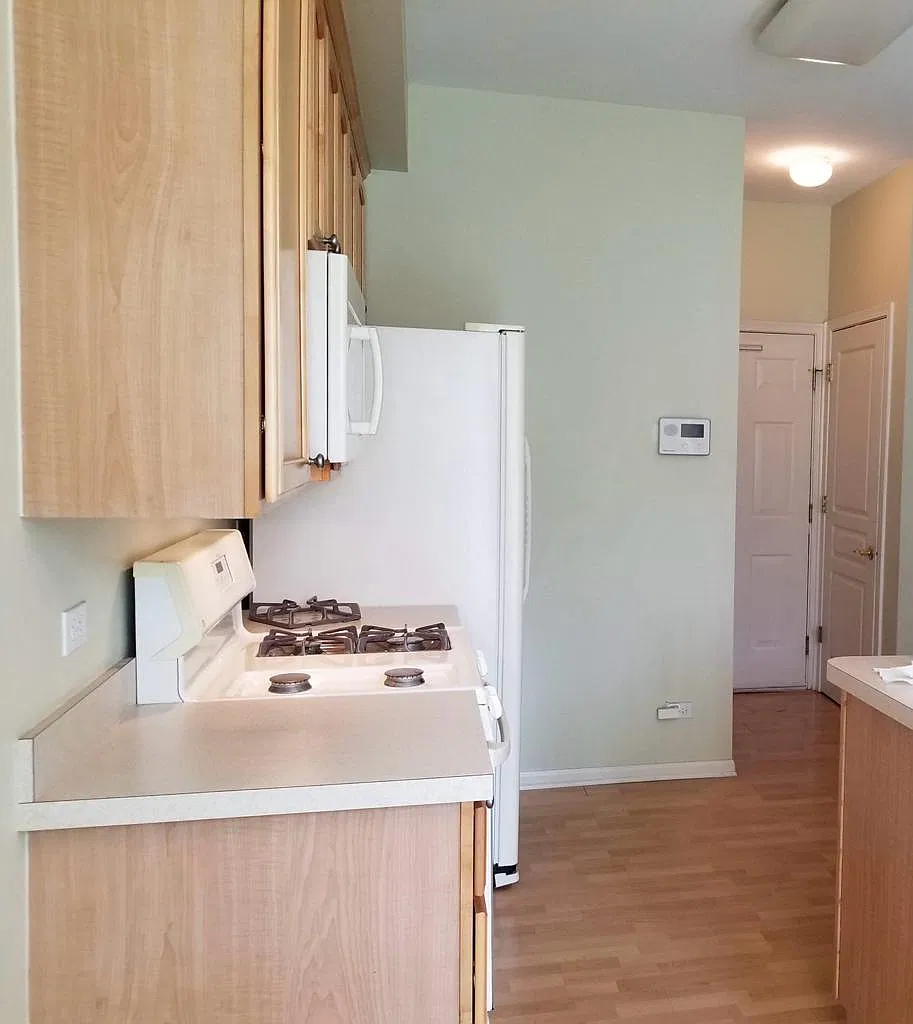 2 bed, 2.5 bath, 1560 sqft, $2,400 — Photo 4