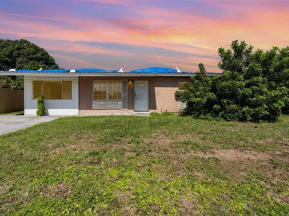 810 Juniper Ln, Melbourne, FL 32901