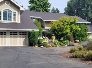 1409 Nut Tree Ln, Sonoma, CA 95476