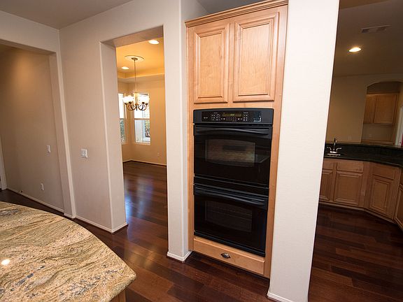 5th image of 28141 Summitrose Dr