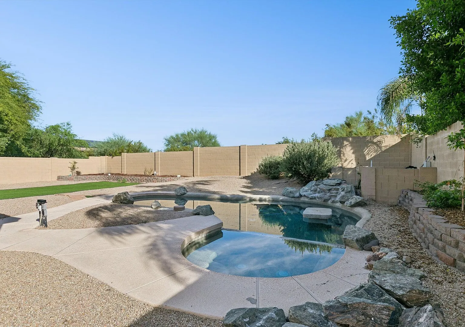 Completely updated with a POOL spacious Tatum Ridge home with 4 Bedrooms, 3 bathroom plus an offi... — Photo 1