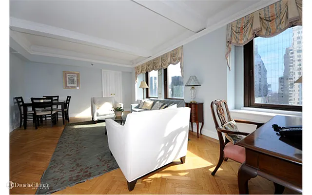 Rented by Douglas Elliman | media 22