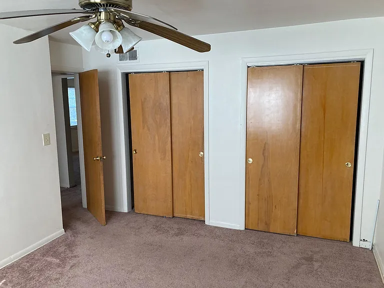 2095 Warrensville Center Rd #C7 — Photo 15