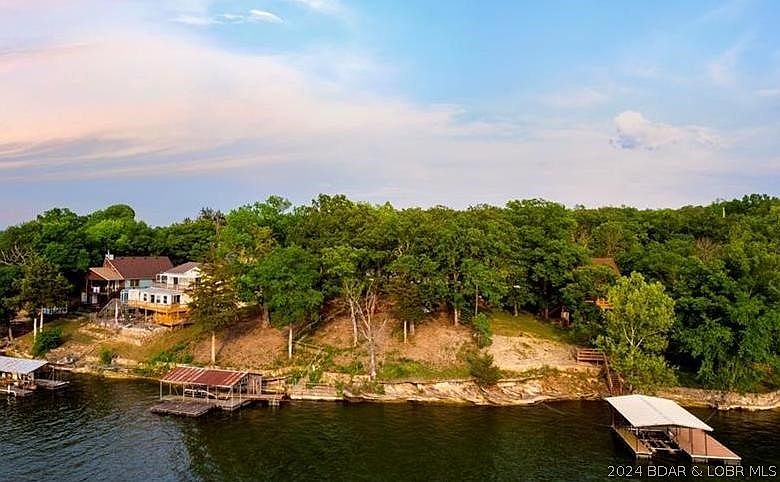 1st image of 65 Skyview Dr