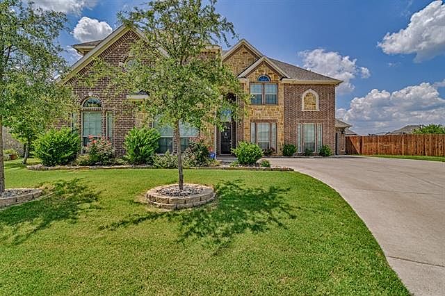 1st image of 310 Copper Cove Ct